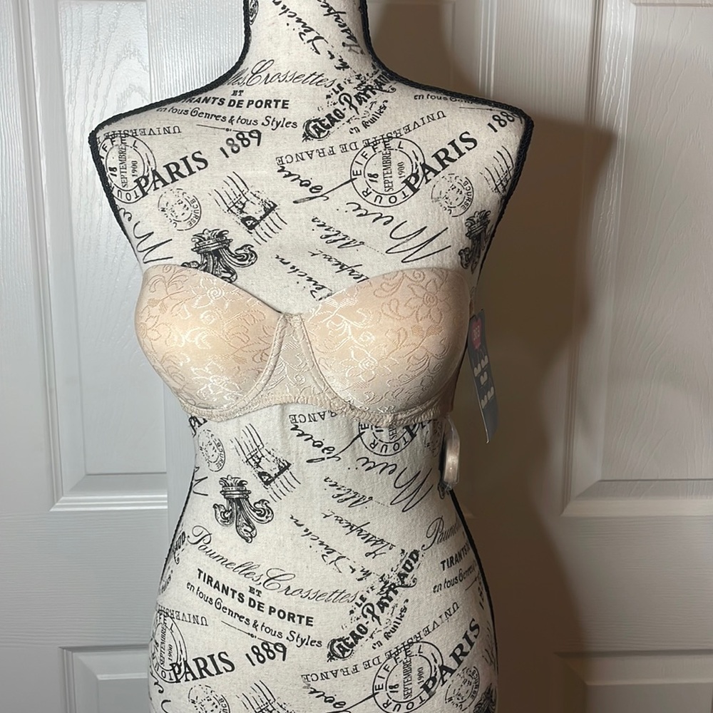 5 Way Convertible Bra in Natural by Black Fuchsia
